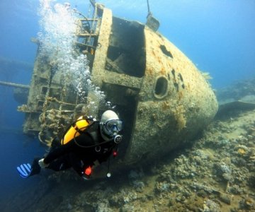 Best Wreck dive . Cedar pride ship . Aqaba